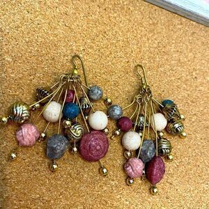 Retro 1980s lightweight boho beads dangle earrings